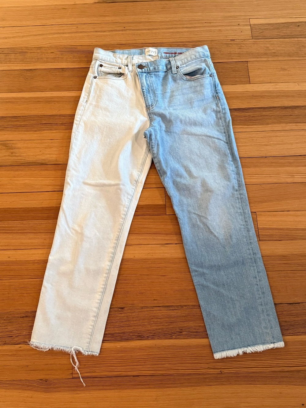 Alice + Olivia Two-Tone Jeans - Picture 3 of 11